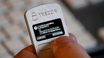 Trezor hardver tárca